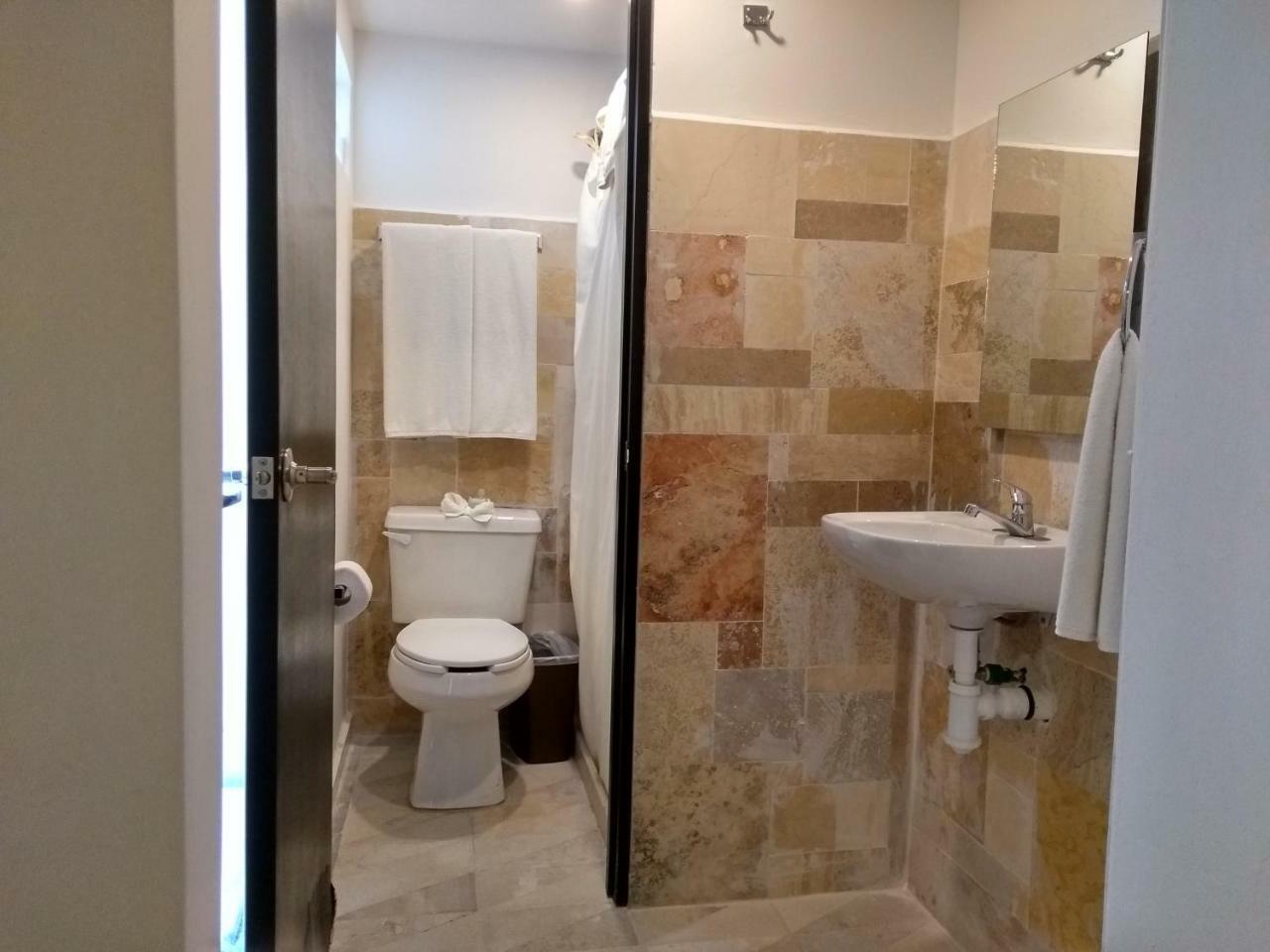 Suites 201 普埃布拉 外观 照片