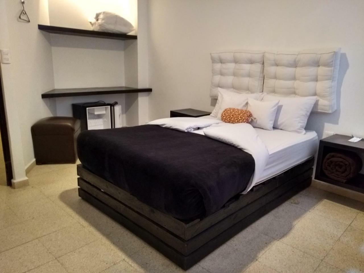 Suites 201 普埃布拉 外观 照片